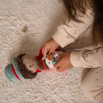 Little Dutch Kuschelpuppe Weihnachten Jake 35cm Detailansicht