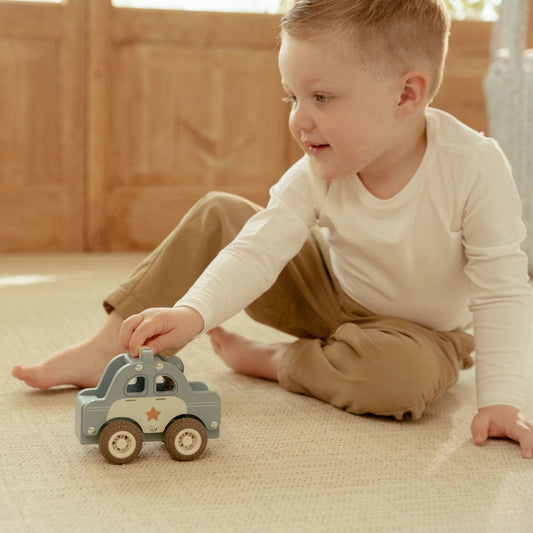 Little Dutch Holz Polizeiauto FSC – Blau – Essentials - Detailansicht
