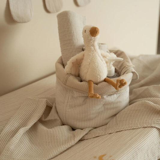 Warenkorb klein Beige Essentials Anwendung