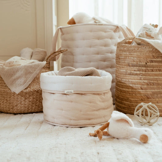 Kleiner Warenkorb Beige Essentials Anwendung