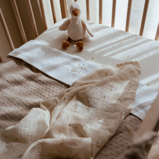 Gestrickte Babybettdecke Beige Essentials Anwendung
