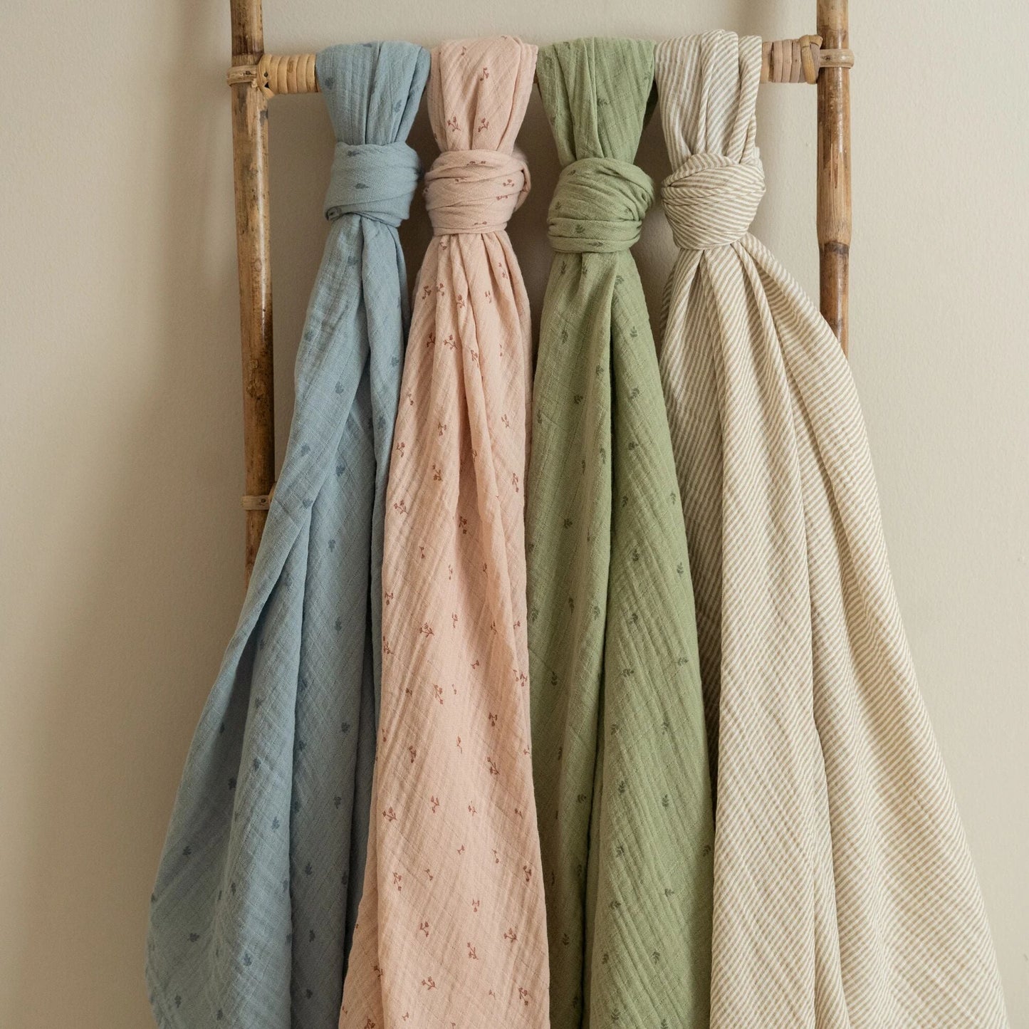 Swaddle Rosa 120 cm Essentials Detail 7