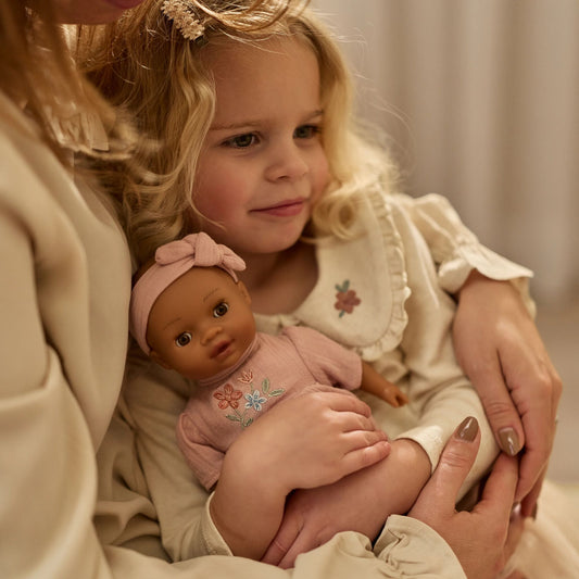 Babypuppe Yara Little Dutch