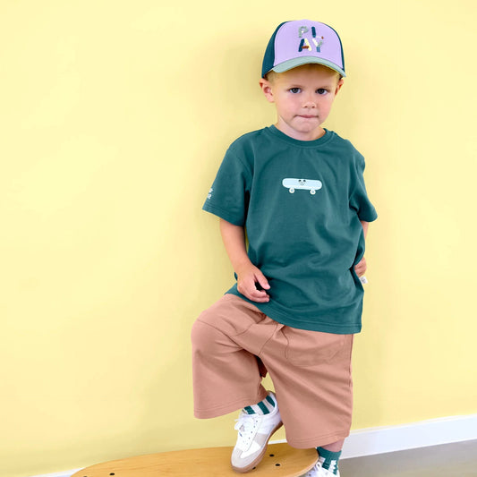 Lässig Kinderkappe Play Grün Blau Seitenansicht gebogener Schirm