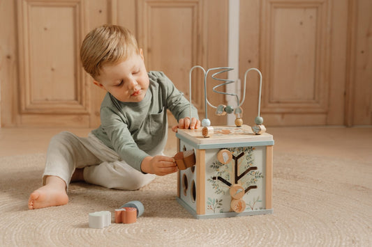 Little Dutch Holz Aktivitäten Motorik Würfel blau Personalisierung Taufe Forest Friends Detailansicht