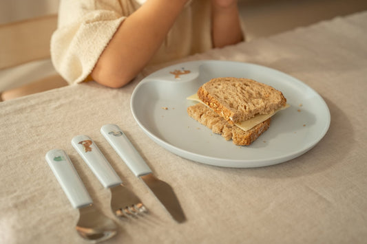 Mepal Kinder Besteck Set blau Mio 3-teilig Detailansicht