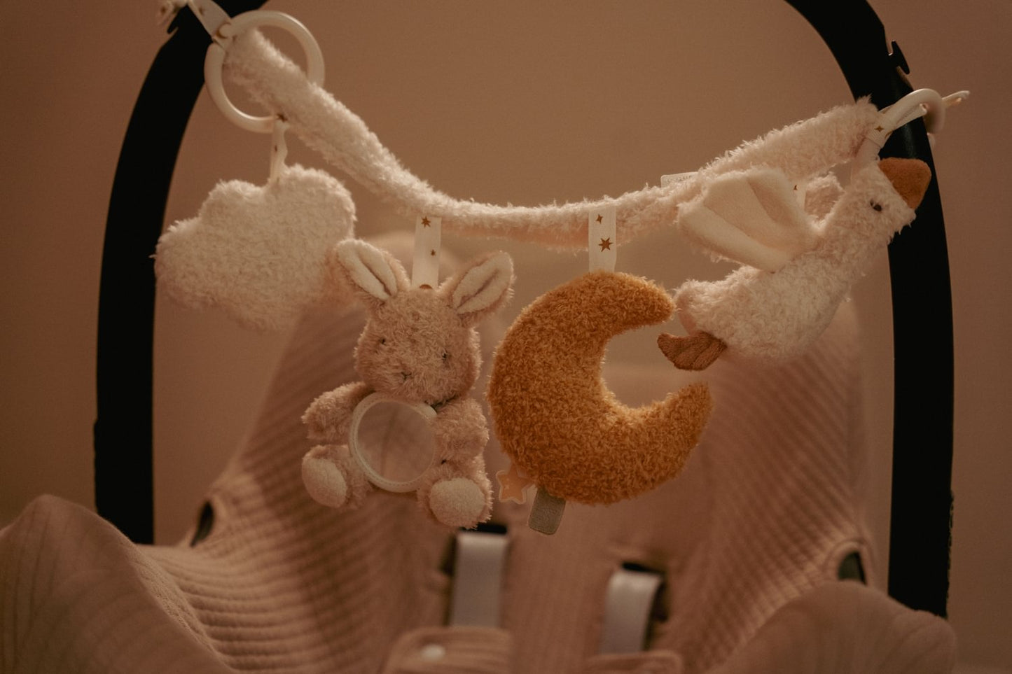 Kinderwagenkette beige Goose & Bunny Newborn Naturals GRS Little Dutch