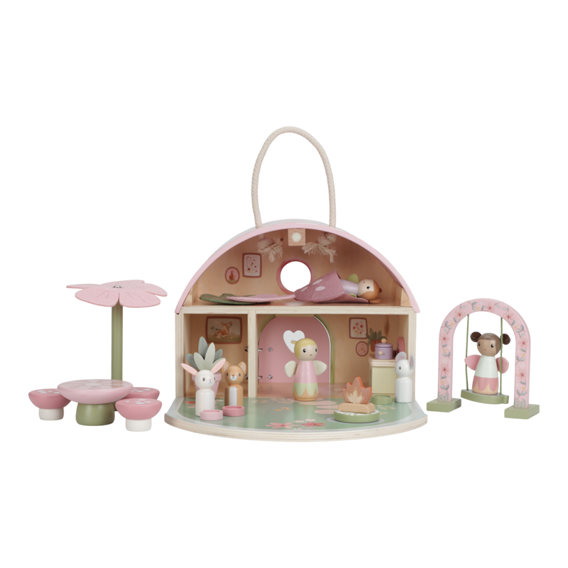 Little Dutch Rosa Feenhaus Holz Fairy Garden Personalisierung mit Namen Material Nahaufnahme