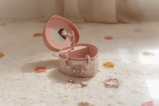 Little Dutch Rosa Schmuckkästchen mit Musik Herz Fairy Garden Detailansicht