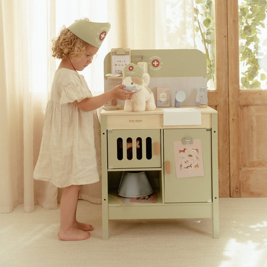 Little Dutch Tierarztpraxis Holz Grün FSC