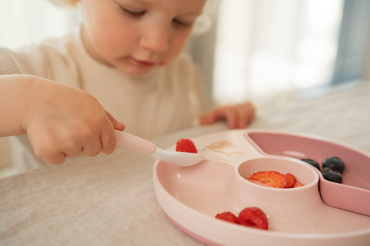 mepal rosa Kinderteller mit Unterteilung Detailansicht