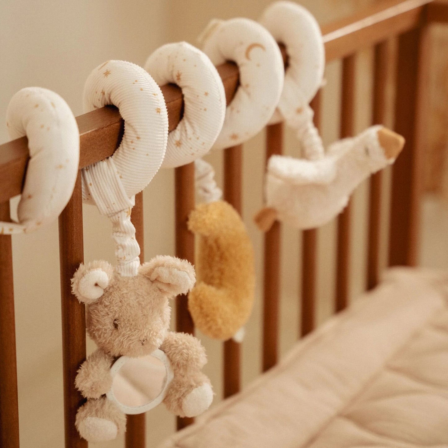 Little Dutch Aktivitätsspirale Goose – Newborn Naturals (GRS) – Material