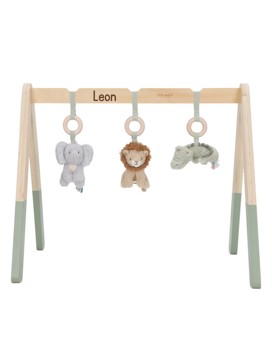 Little Dutch Babyspielbogen Personalisierung Beispiel Name Leon graviert