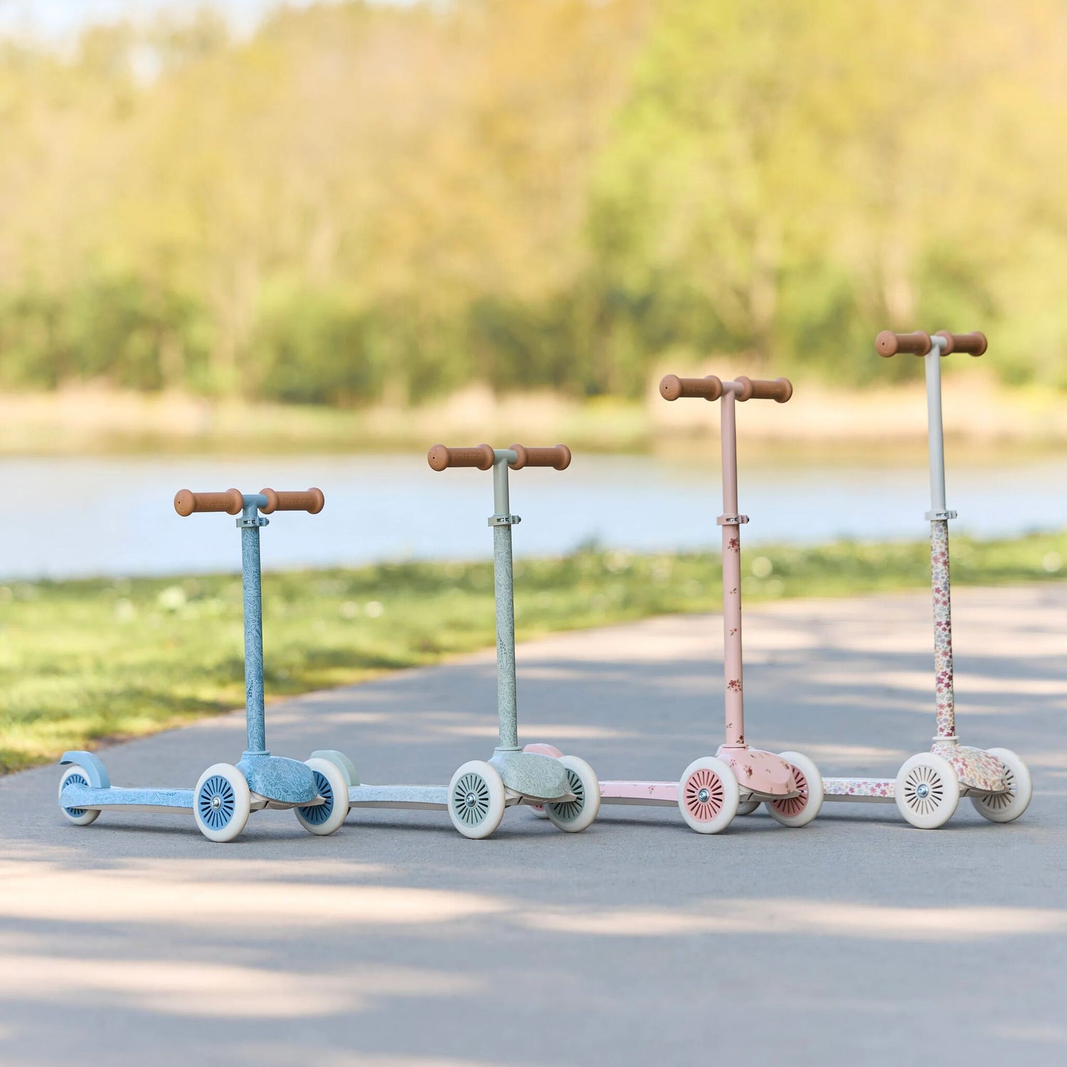 Little Dutch Roller