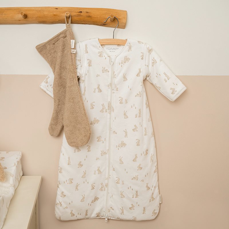 Langer Waschlappen Beige Anwendung