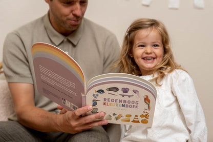 Kinderbuch Regenbogen Malbuch NL Detail 5