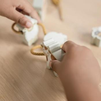 Little Dutch Fädelperlen - Holzperlen zum Auffädeln Little Farm