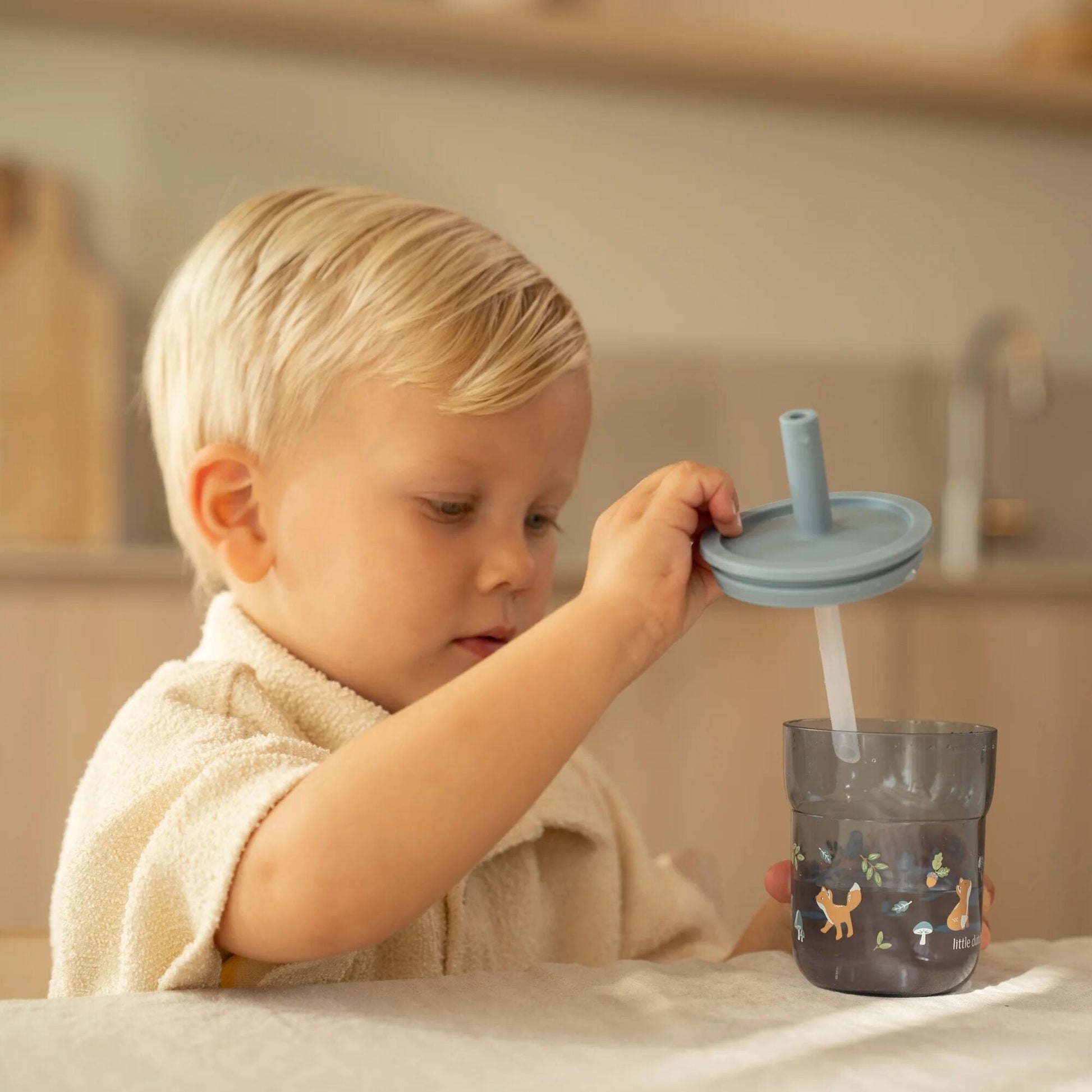 Kinderglas 250 ml Mit Strohhalm Forest Friends Detail 5