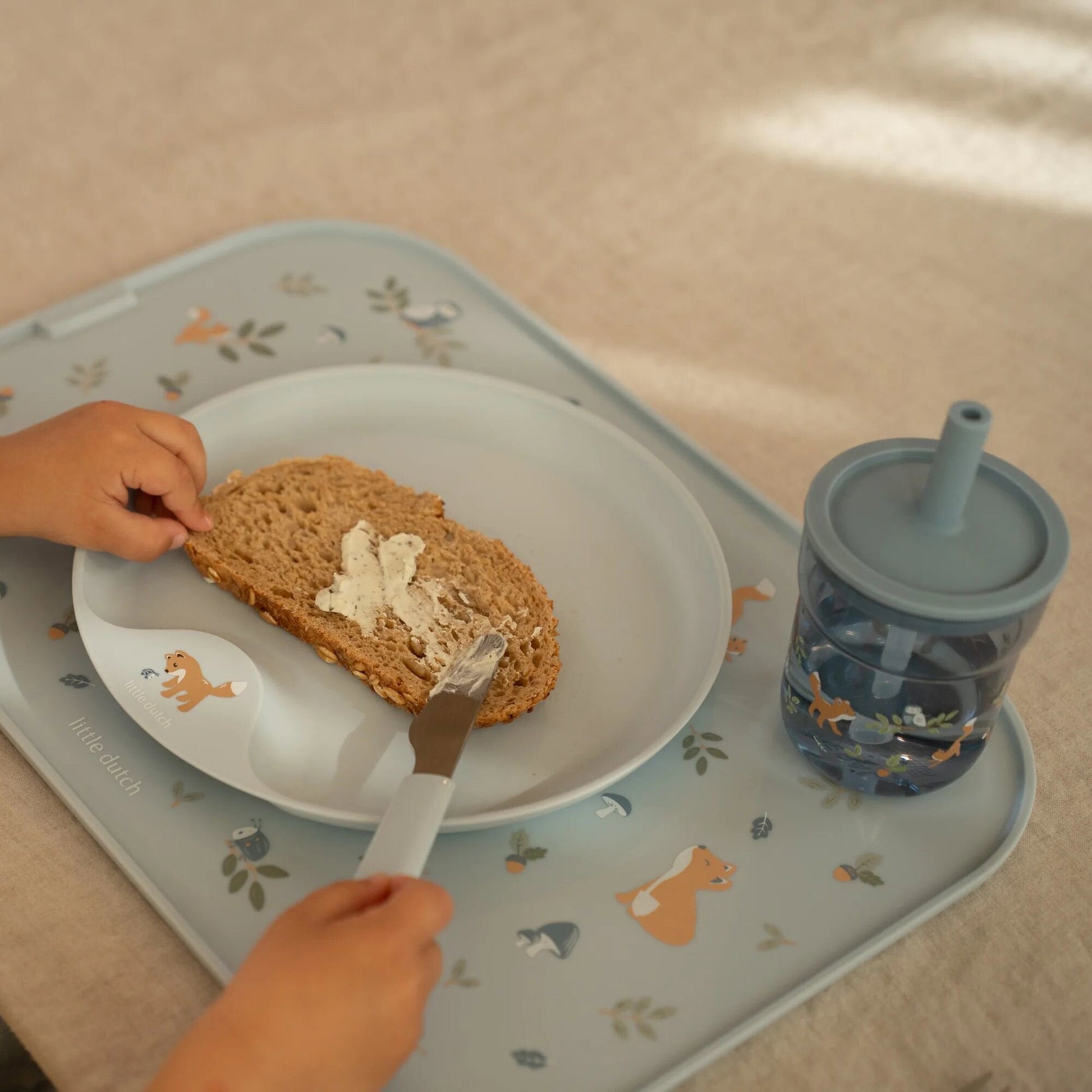 Kinderglas 250 ml Mit Strohhalm Forest Friends Detail 3