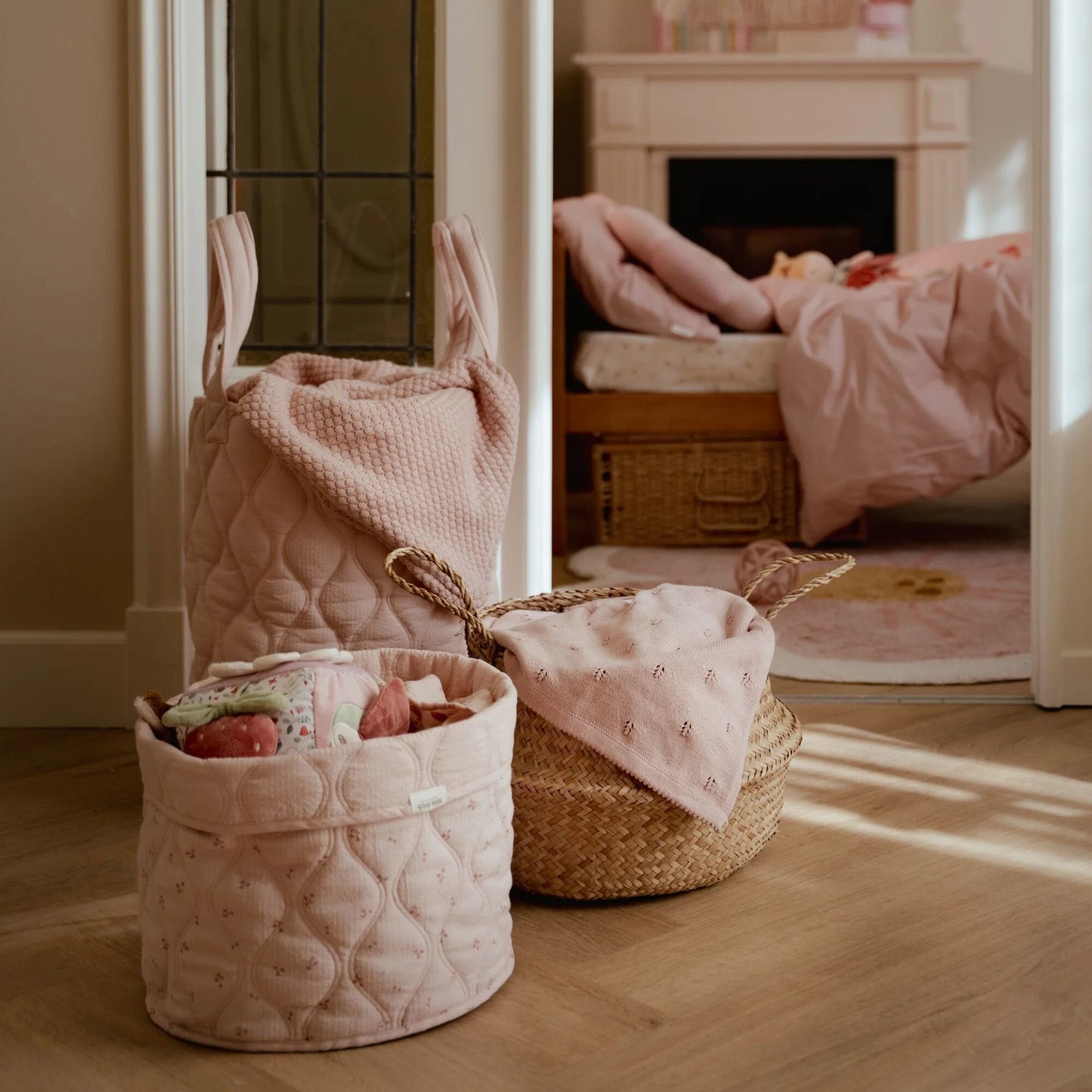 Aufbewahrungskorb mittel Rosa Essentials Anwendung