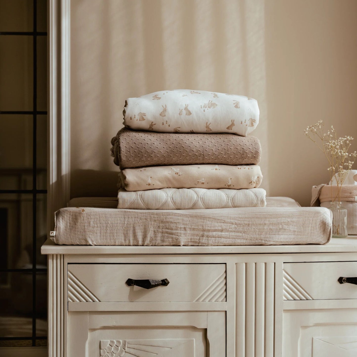 Wiege Decke Weiß Essentials Detail 6