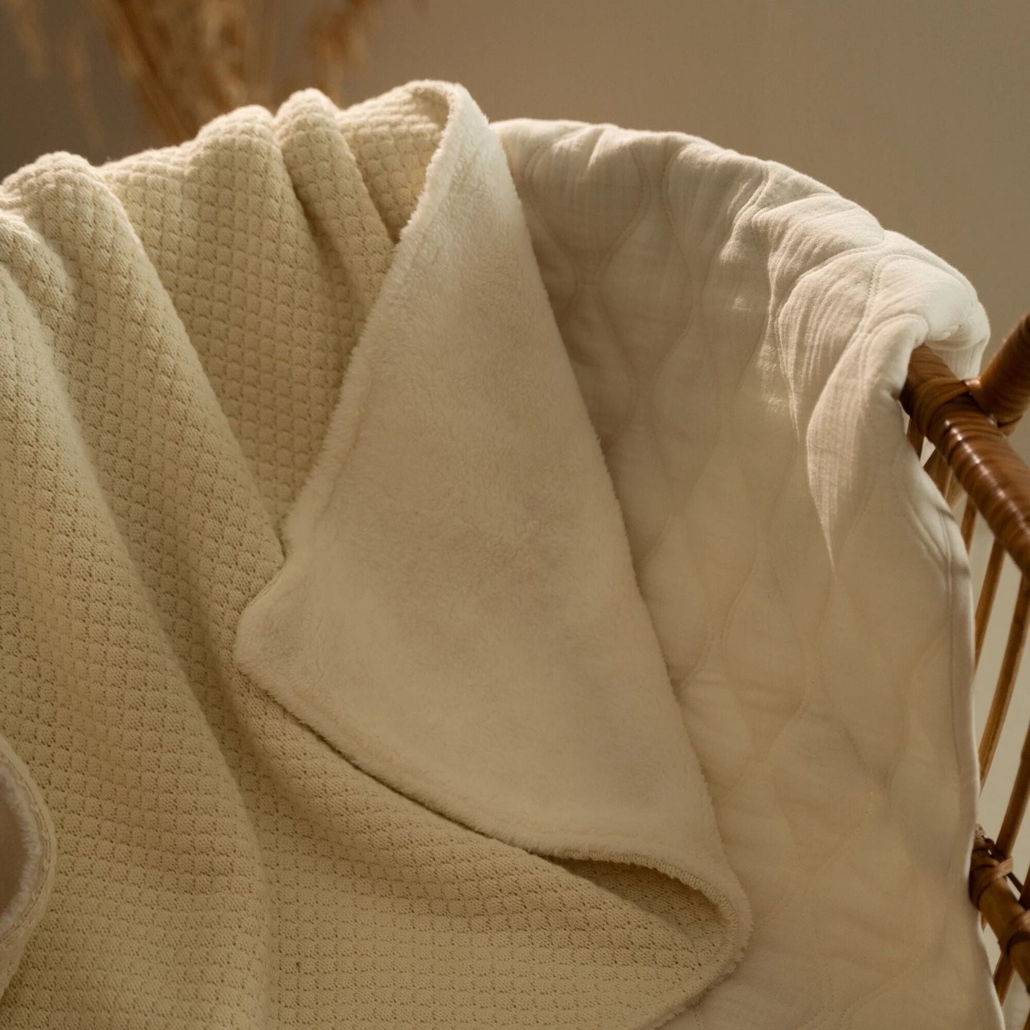 Wiege Decke Weiß Essentials Anwendung