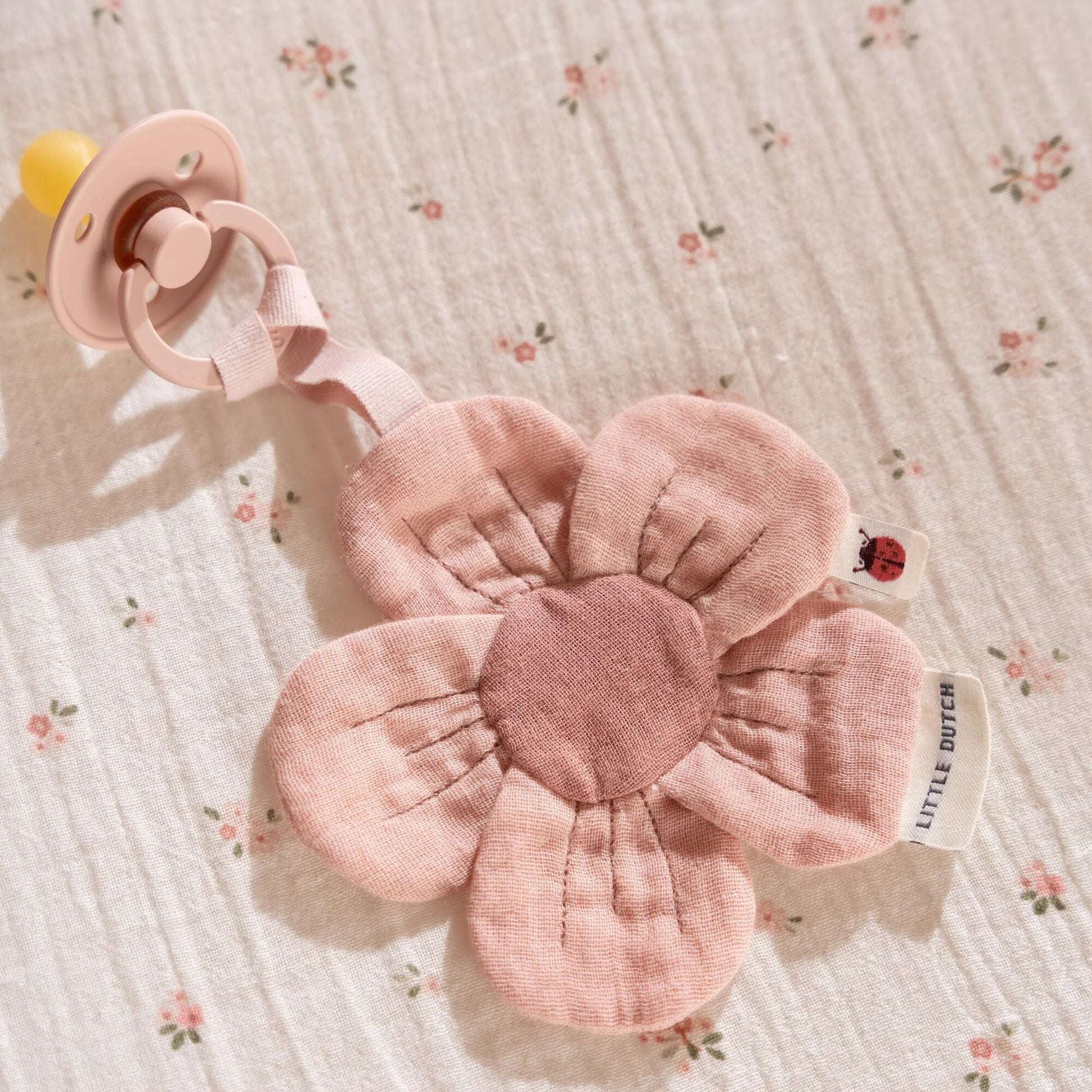 Little Dutch Schnullertuch Rosa Fairy Garden Detailansicht