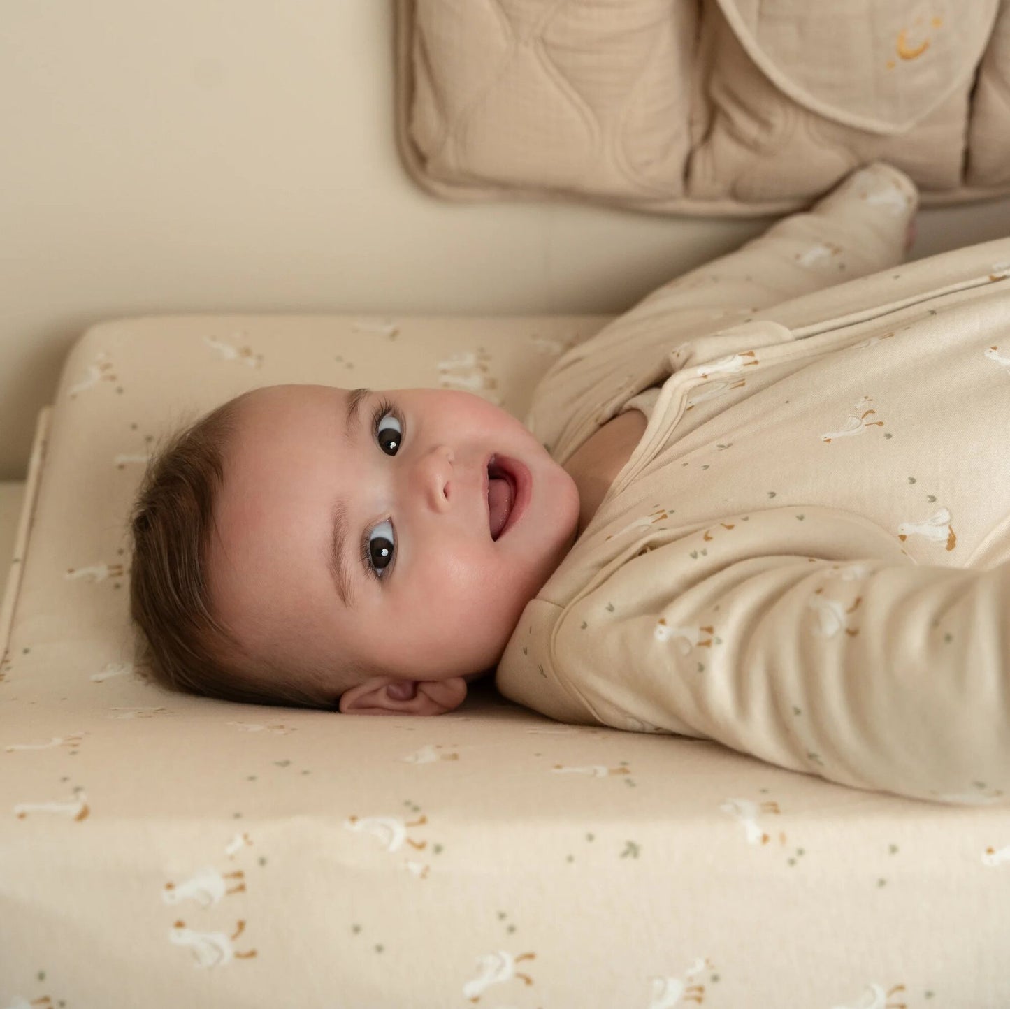 Wickelauflagenbezug Beige Newborn Naturals Kleine Gans Detail 3