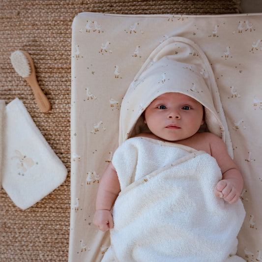 Little Dutch Wickelauflagenbezug Beige Newborn Naturals Kleine Gans Detailansicht