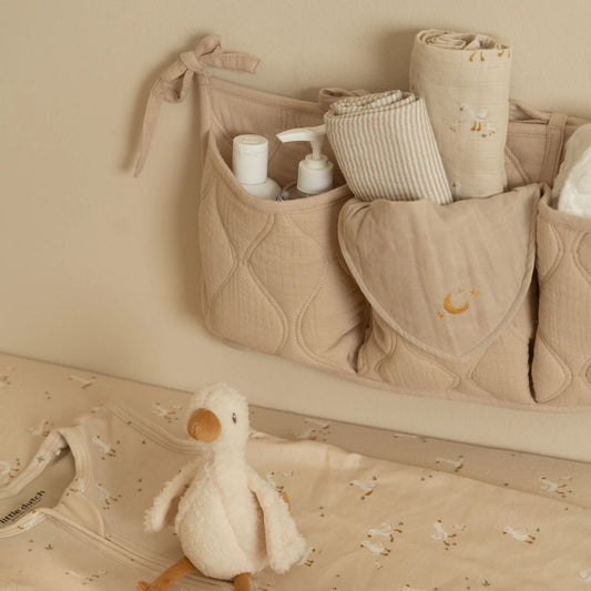 2er Pack Bandana Lätzchen Beige Essentials Anwendung