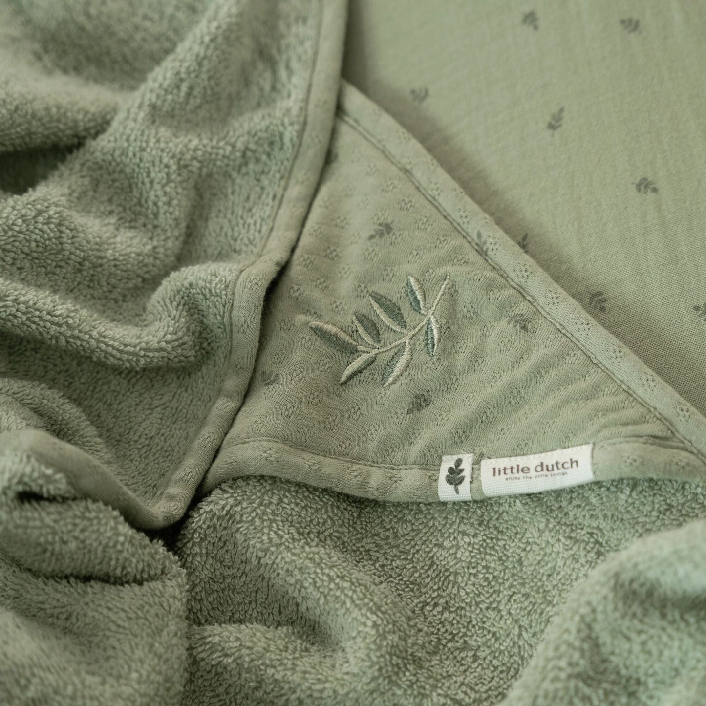 Badetuch Grün 100 x 100 Essentials Anwendung
