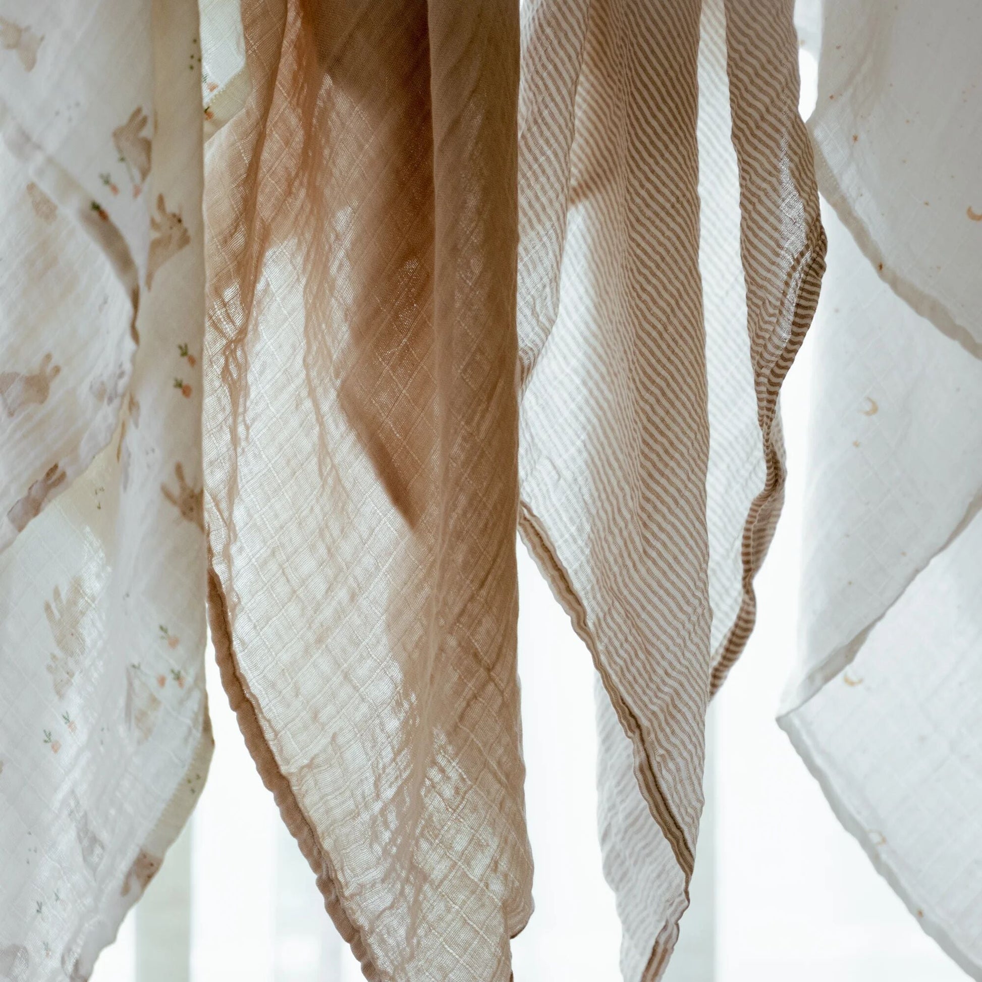 Swaddle Beige 120 cm Essentials Detail 5
