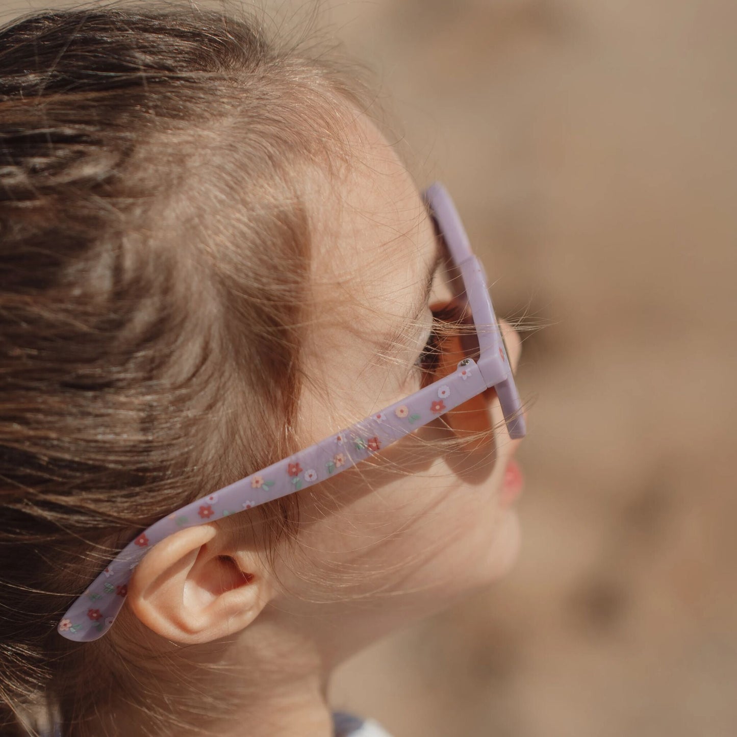 Sonnenbrille Lila Streifen Detail 4