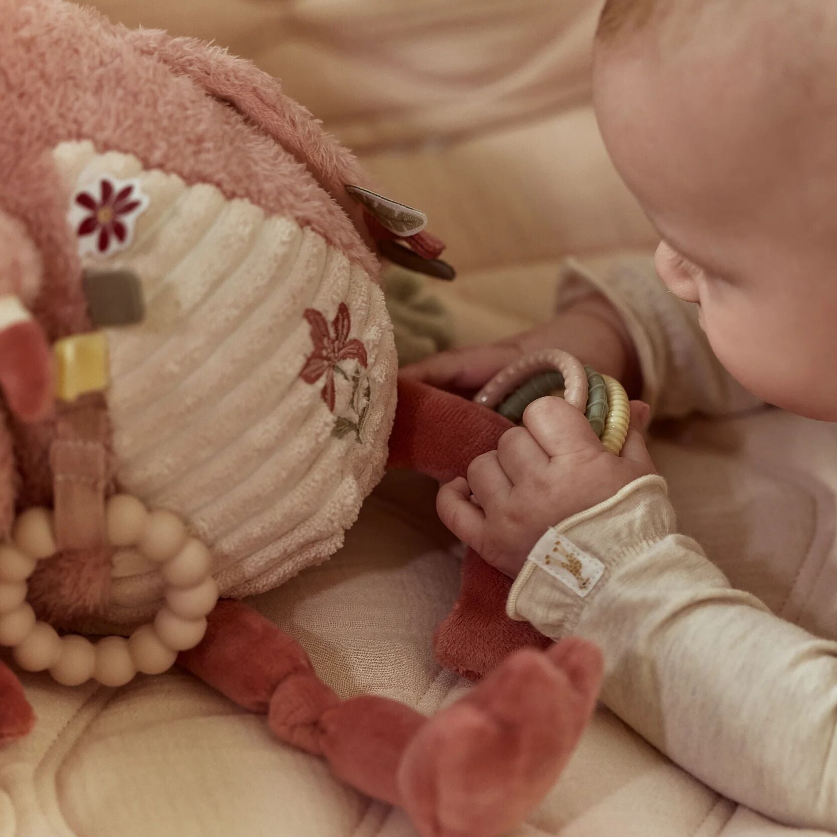 Aktivitätenkuscheltier Flamingo Ansicht 6