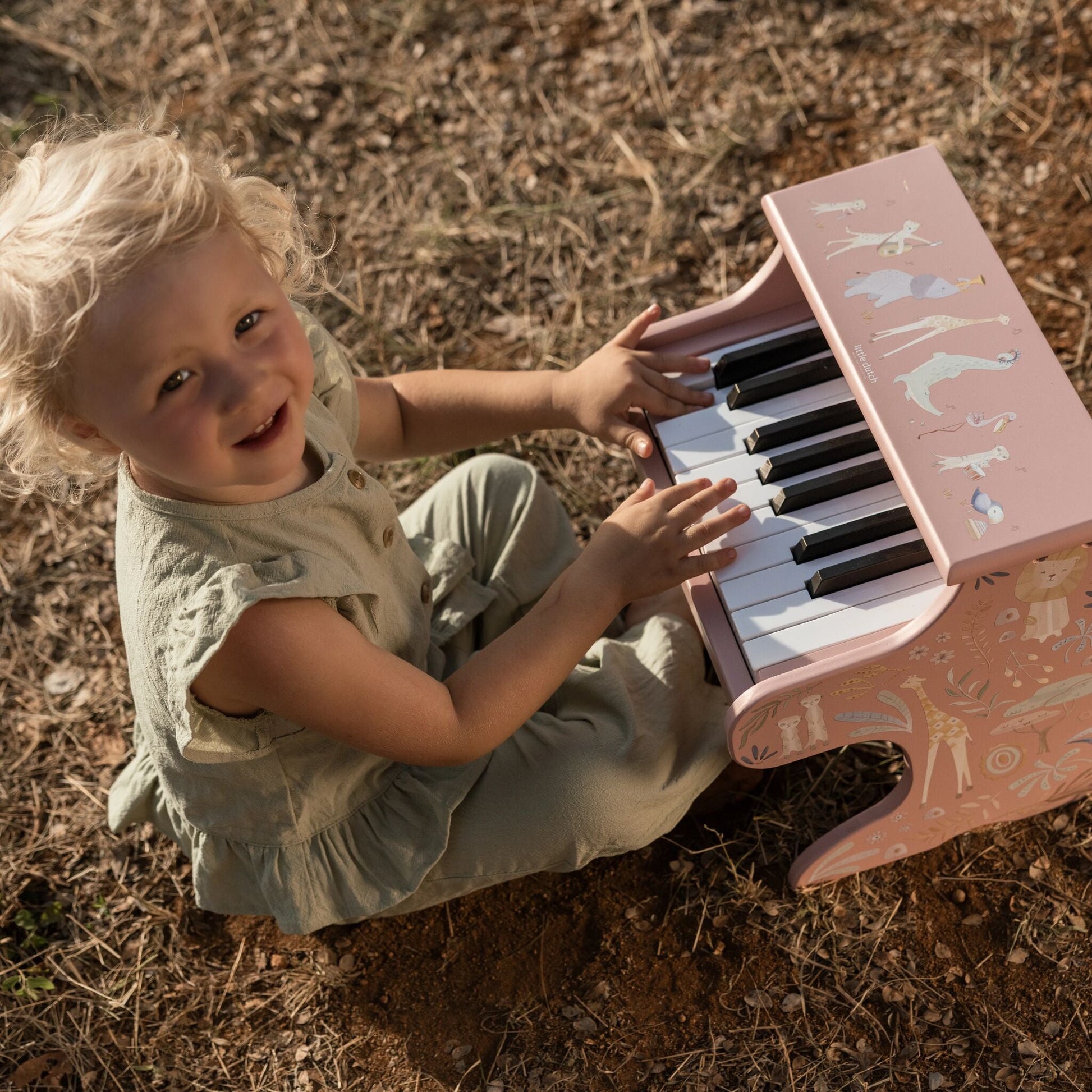 Little Dutch Holzklavier Rosa Safari Friends Detail Klangstäbe und Schlägel