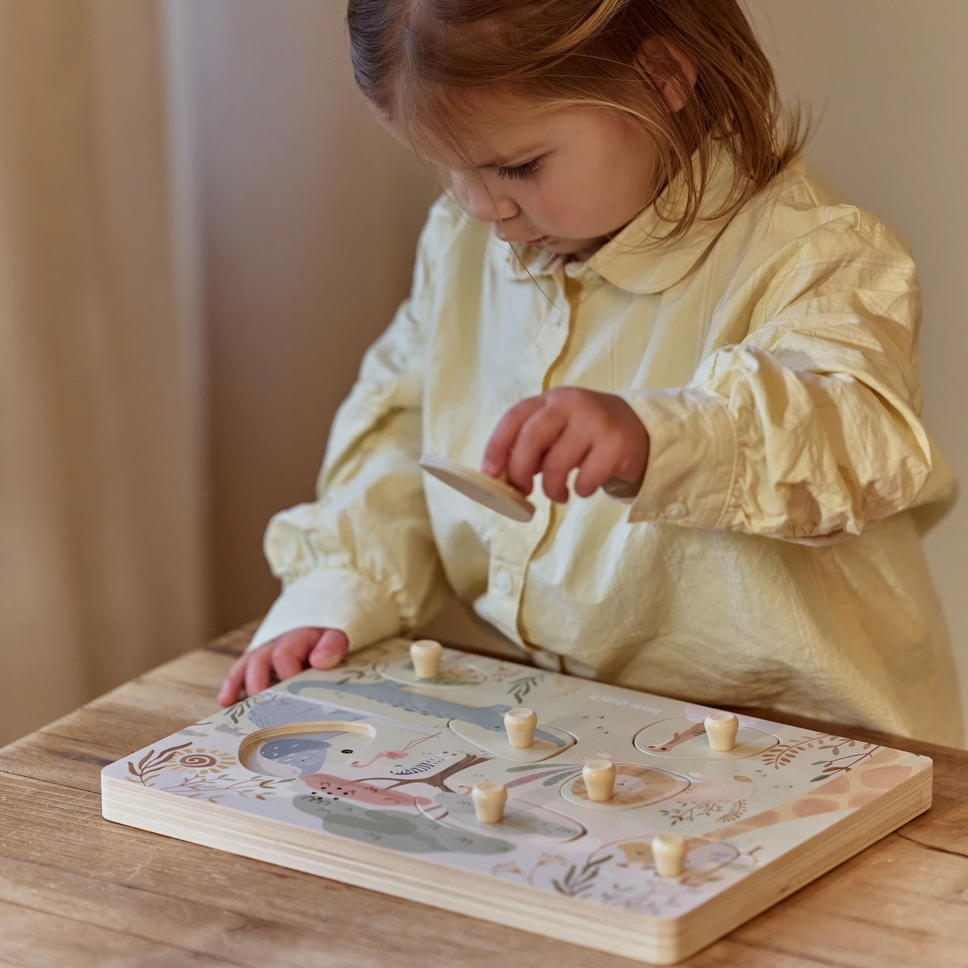 Little Dutch Klangpuzzle Grün Safari Friends – Seitenansicht