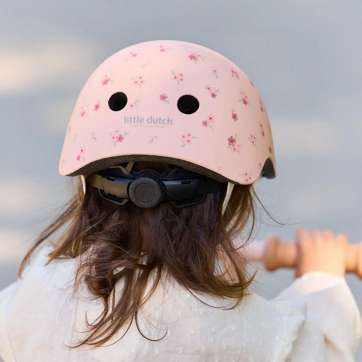 Little Dutch Rosa Roller Bundle: Roller & Helm