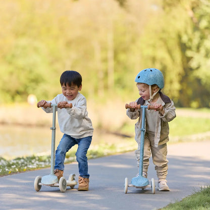 Little Dutch Roller und Helm Grün Safari zusammen im Bundle