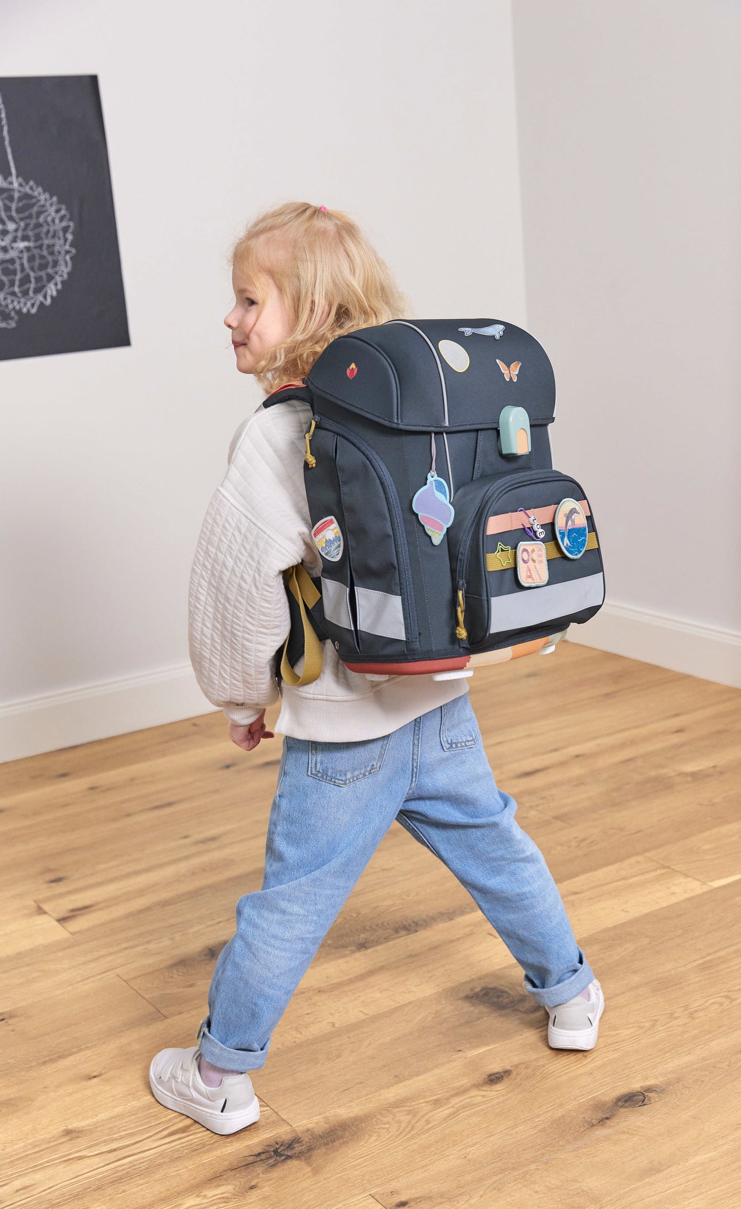 Lässig Anhänger & Patches Schul Set Unique, Dolphin (Ocean Edition) Seitenansicht