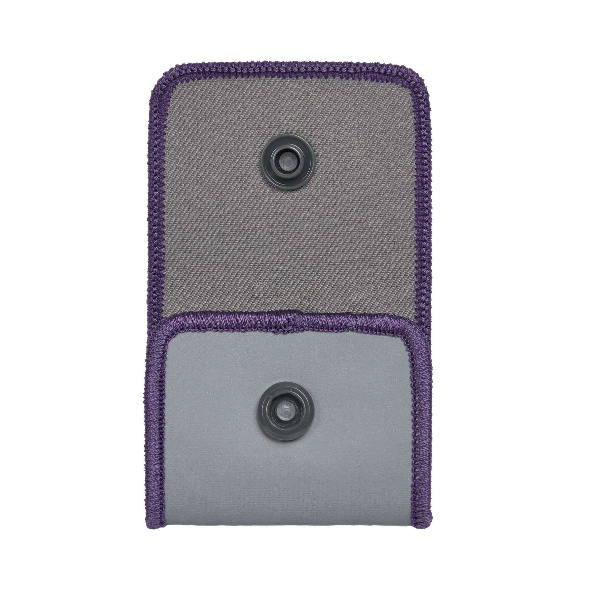Lässig Anhänger & Patches BOLD Match, Universum Detailansicht