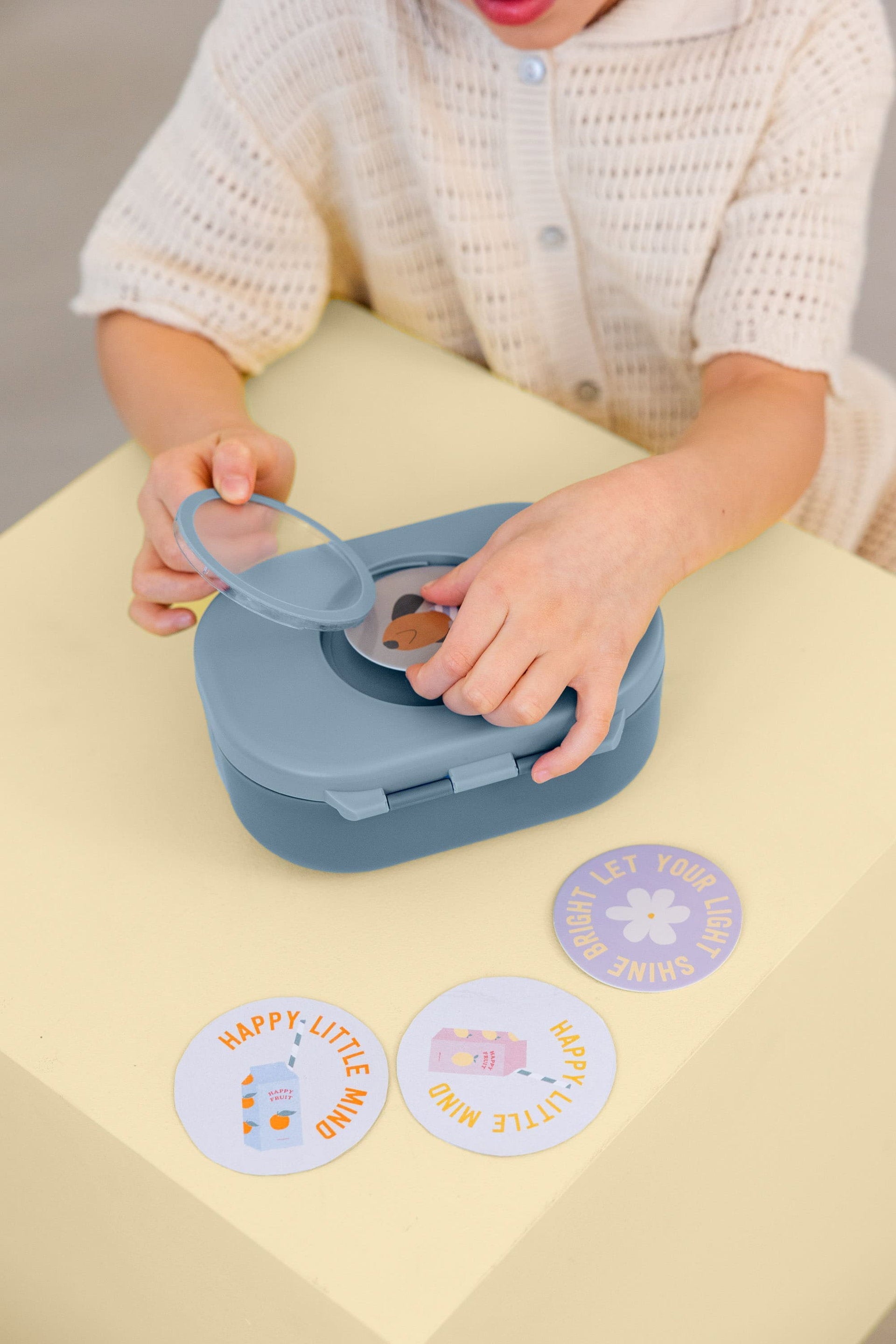 Lässig Brotdose Kinder Style & Snack Pattern Party, Blau Grün Detail Bild