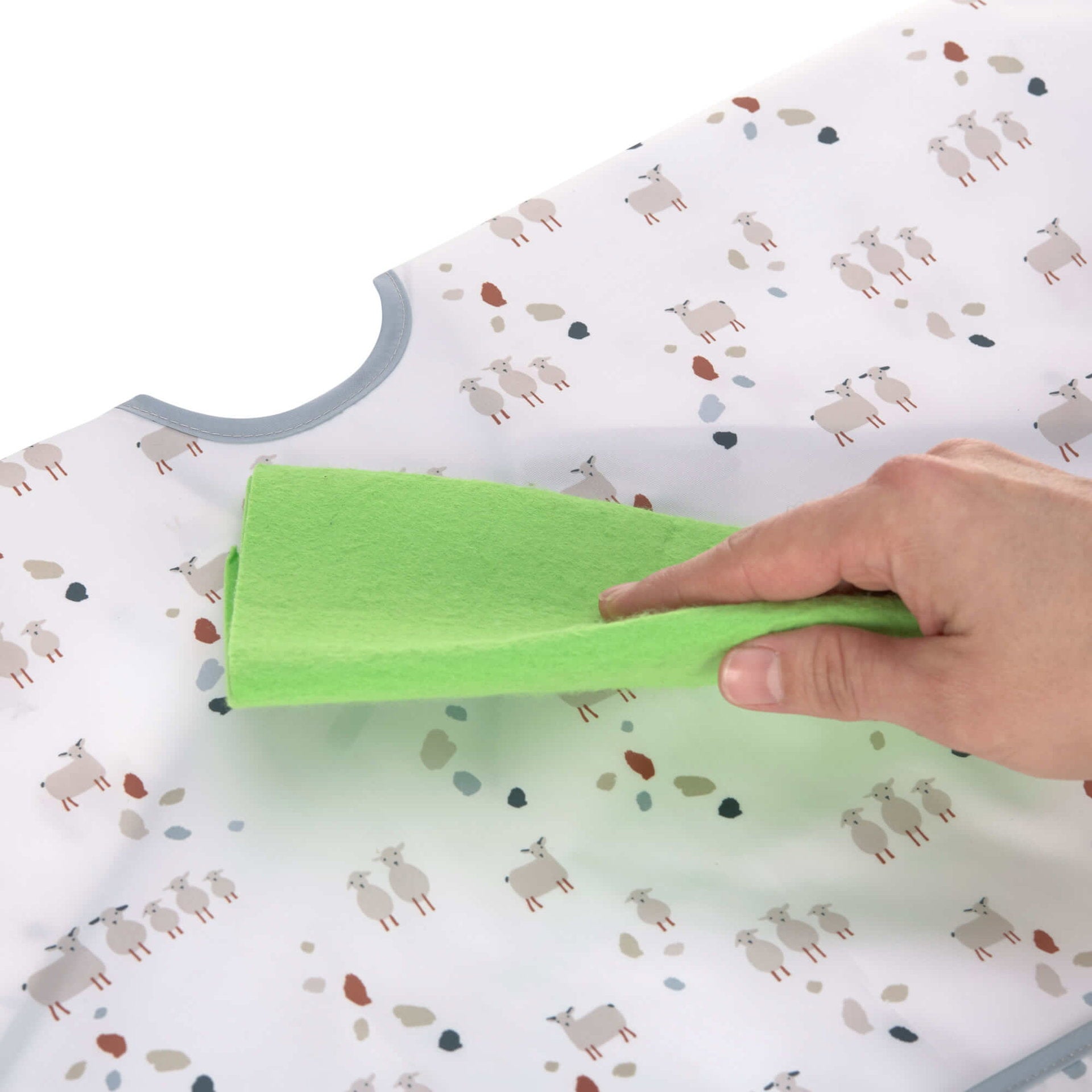 Lässig Ärmellätzchen (2 Stk) Long Sleeve Bib, Tiny Farmer Schaf Lifestyle Bild