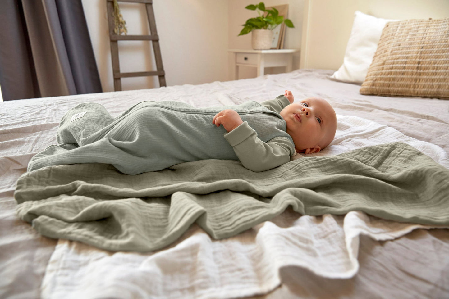Lässig Baby Sommerschlafsack Tog 1 Bio Baumwolle, Oliv Lifestyle Bild