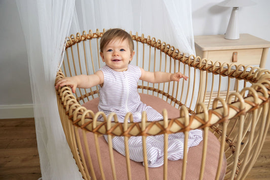 Lässig Baby Schlafsack 0,5 TOG Gestreift, Lila Milky Detailansicht