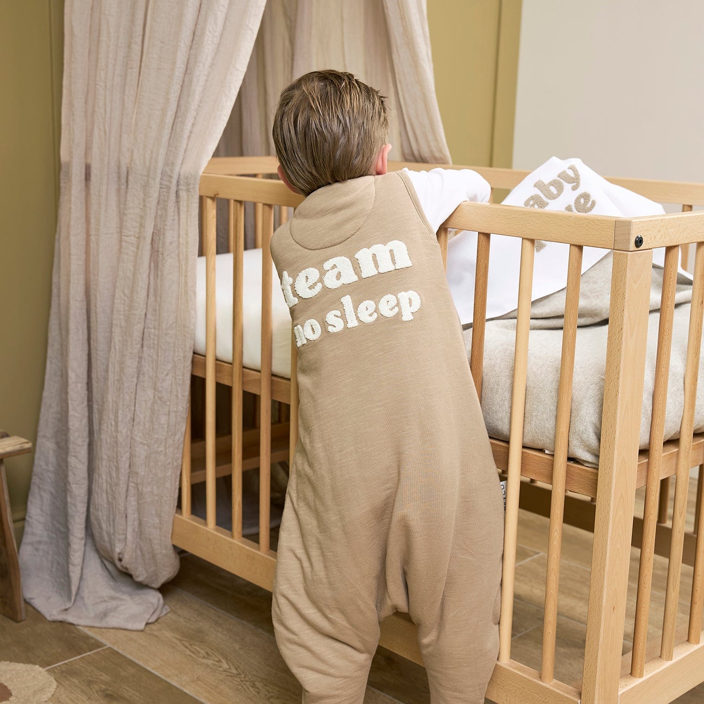 Meyco Schlafsack Jumper gefüttert interlock jersey Slub Team No Sleep Taupe/Offwhite