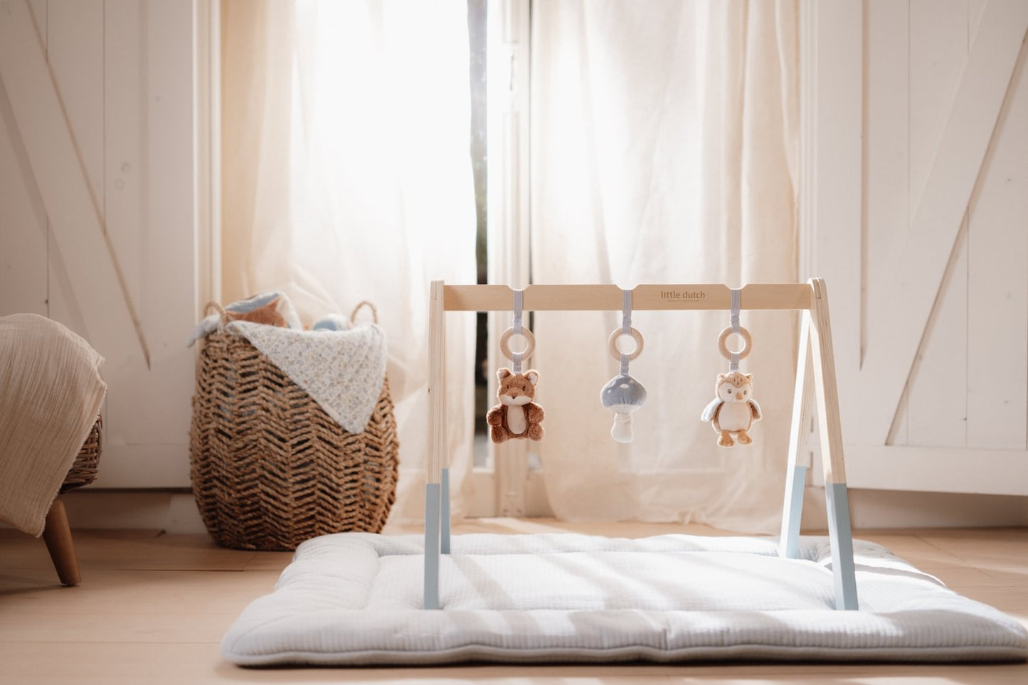 Little Dutch Blau Spieltrapez Holz Forest Friends