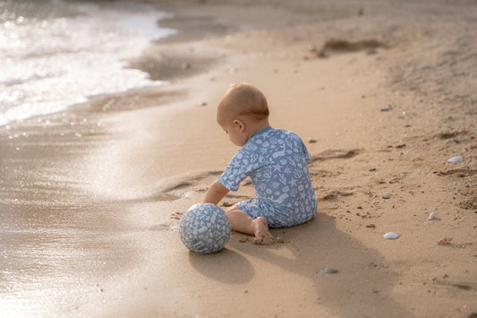 Little Dutch Mini Ball blau - der erster Fussball - Miniball