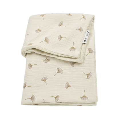Meyco Decke vorgewaschen musselin gestickt mit frottee Ginkgo Soft sand Studio