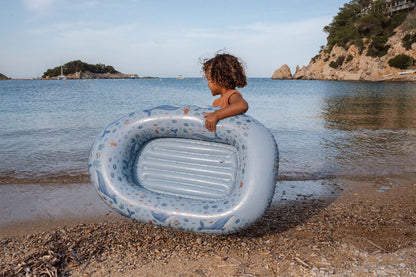 Little Dutch Das Little Dutch Ocean World Boot 100x67cm mit Verpackung