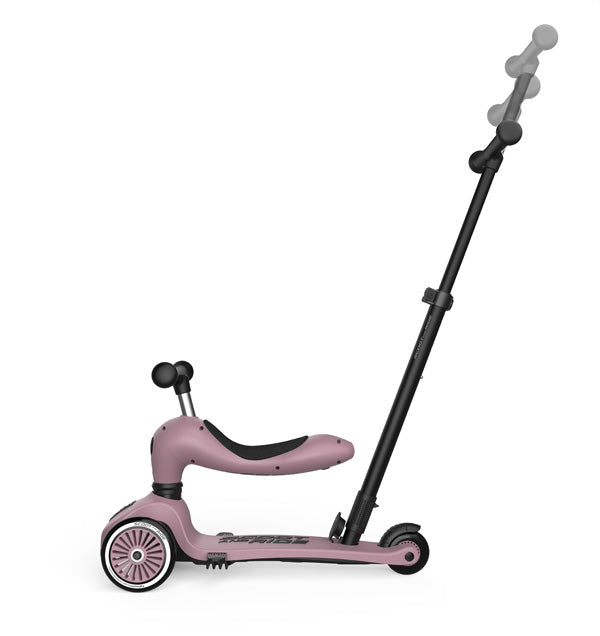 Kinderroller mit Schiebestange